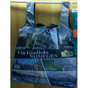 4daagse tas nylon met ritssluiting met tekst: via gladiola nijmegen