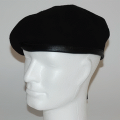 Zwarte baret fosco nagemaakt