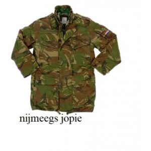 Woodland gebruikte militaire parka met wintervoering