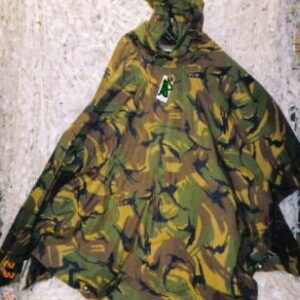 woodland poncho KL gebruikt